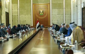  رئيس الوزراء العراقي يعلن عن إعداد 'ورقة بيضاء'..ما هي القصة؟