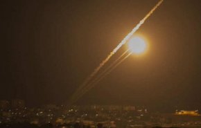 جيش الاحتلال يزعم: إطلاق صاروخين من غزة على مستوطنات الغلاف