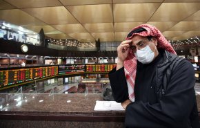 واحدة تلو الأخرى.. أعمدة الاقتصاد السعودي تنهار وإفلاس يلوح بالأفق
