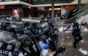شرطة هونغ كونغ تمنع مظاهرة احتجاجية ضد قانون صيني