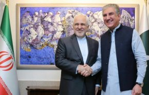 ظریف برای همتای پاکستانی آرزوی بهبودی کرد