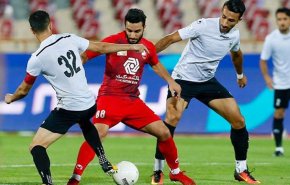 لیگ برتر فوتبال/‌ فرصت‌طلبی ترابی پرسپولیس ۱۰ نفره را به ۳ امتیاز رساند