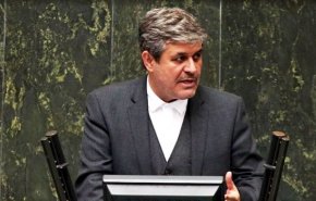 البرلمان الايراني يرفض وثيقة اعتماد النائب 'تاجكردون'