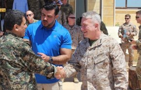 فرمانده تروریست‌های آمریکایی در منطقه وارد سوریه شد
