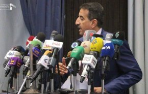 مقام یمنی: با موشک و پهپاد دشمن را غافلگیر خواهیم کرد