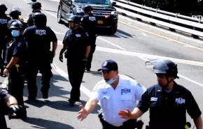 نیویورک به خواسته مردم برای اصلاح پلیس تن داد