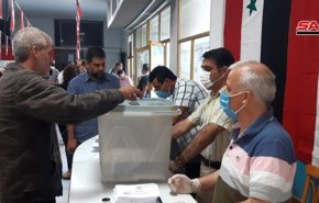 رأی‌دهندگان سوری: برگزاری انتخابات نشان‌‌دهنده پیروزی بر تروریسم است