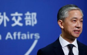 چین اظهارات «دومینیک راب» را «شایعه و تهمت» خواند