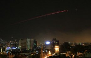 فیلم.. واکنش پدافند هوایی سوریه به حمله هوایی رژیم صهیونیستی