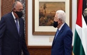 درخواست عباس از قاهره برای کمک به آغاز مذاکرات جدید با تل‌آویو