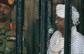 در جلسه دادگاه «عمر البشیر» به اتهام کودتای 1989 چه گذشت؟