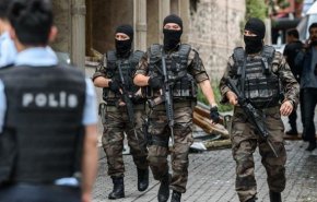 تداوم پس‌لرزه‌های کودتای نافرجام ترکیه؛ ۱۸ نفر دیگر بازداشت شدند
