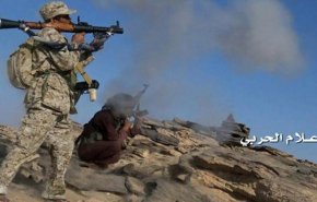 فيديو.. القوات اليمنية تدك مواقع المرتزقة بمأرب