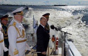 روسيا: سلاح البحرية سيحوز أسلحة نووية هجومية أسرع من الصوت