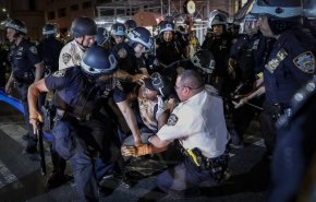 تصاویری جدید از خشونت پلیس آمریکا علیه معترضان