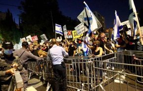 اعتراضات معترضان خشمگین علیه نتانیاهو؛ پلیس کوادکوپترها را وارد عمل کرد