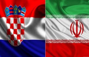 ظريف يعرب عن أمله في تطوير العلاقات بين ايران وكرواتيا