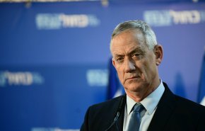 غانتس الجبان يهدد سوريا خوفاً من الرد