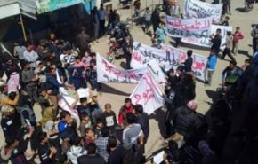 تیراندازی نیروهای تحت حمایت آمریکا به معترضان در دیرالزور سوریه