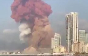 ماهي حقيقة الصاروخ الذي شوهد في مقطع فيديو لموقع الانفجار ببيروت