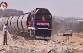 بالفيديو .. دوي صافرات القطار في سوريا بعدما اسكته الإرهاب