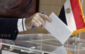 برلماني مصري يهدد الجمهور: التصويت في الانتخابات أو الغرامة؟!