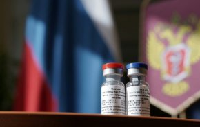 وزیر بهداشت روسیه: ادعا‌ها درباره ایمن نبودن واکسن کرونا بی‌اساس است/ واکسن روسی ویروس کرونا دو هفته دیگر توزیع می‌شود