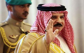 ملك بحرين يرحب بالتطبيع الاماراتي مع الاحتلال!