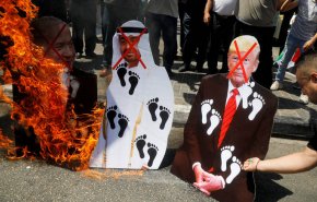 بالصور.. الجزائريون يحذفون اسم دبي انتصار لفلسطين