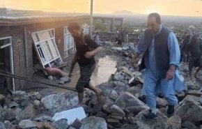 بالفيديو.. مصرع 90 شخصا في فيضانات أفغانستان