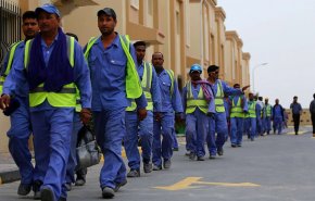 العراق يبدأ إعداد خطة لاعادة تنظيم العمالة الاجنبية