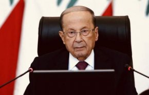 رئيس لبنان يبدأ إستشارات نيابية لتسمية رئيس يكلّف بتشكيل حكومة جديدة