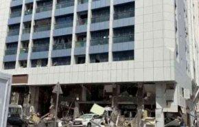 شاهد: انفجار ضخم في مطعم بأبو ظبي والشرطة تتحدث عن إصابات