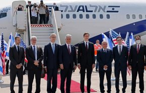 اولین پرواز رسمی از تل‌آویو به ابوظبی برخاست/ بیانیه هیأت آمریکایی و صهیونیستی در فرودگاه