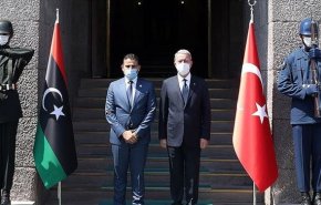 توافق وزرای دفاع ترکیه و دولت وفاق لیبی برای تداوم حضور نظامی آنکارا