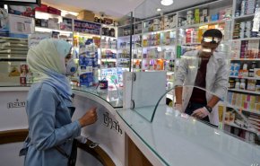 إغلاق اكثر  من 300 صيدلية في لبنان