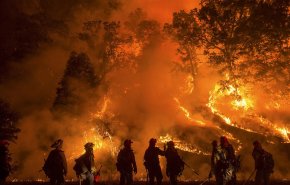 کالیفرنیا با معضل آتش‌سوزی‌های بزرگ دست به گریبان است
