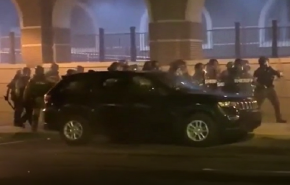 اشتباكات بمدينة لانكستر الأمريكية بعد مقتل شاب على يد الشرطة