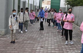 إعادة فتح المدارس في تونس 