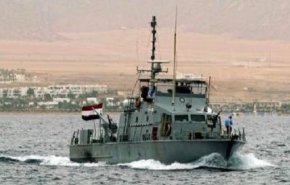 حرس الحدود المصري ينقذ 11 تركيا من الغرق