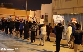 تظاهرات علیه توافق سازش برای نهمین روز متوالی در بحرین + عکس