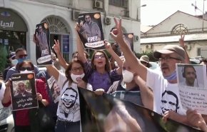 احتجاجات في الجزائر ضد تراجع الحريات وقمع الصحافة