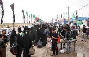 عزیمت زائران حسینی در عراق با رعایت پروتکل های بهداشتی به سمت کربلای معلی + فیلم