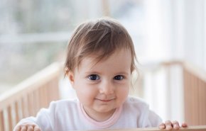 دراسة: حليب الأم يحمي الاطفال من كورونا