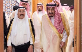 الملك سلمان يبعث مستشارا لتقديم العزاء الى الكويت!
