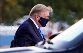 مشاور ترامپ: رئیس‌جمهور مشکل تنفسی پیدا کرده است