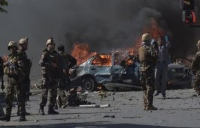 شاهد.. ضحايا بالعشرات اثر هجوم بسيارة مفخخة بأفغانستان