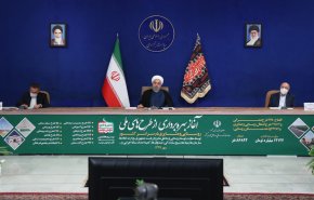 روحانی: تحریم و جنگ اقتصادی دشمنان نمی تواند کشور را متوقف کند/  نقش تاثیرگذار روستاییان در تولید و حراست از منافع کشور / روستایی هستم و به روستایی بودن خود افتخار می کنم