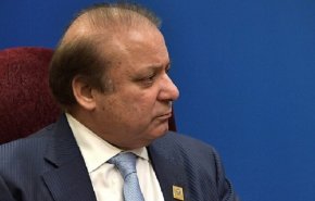 رئيس وزراء باكستان السابق وابنته يواجهان اتهامات بإثارة الفتنة والتحريض