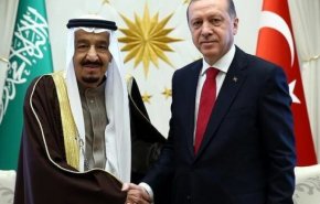 تلاش‌های ولیعهد سعودی برای تشدید بحران میان ریاض و آنکارا/ بن‌ سلمان نامه اردوغان به پدرش را پنهان کرده است